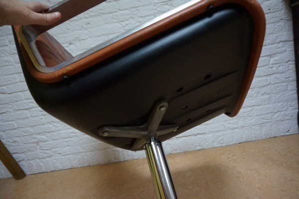 Delta Design 2000 for Wilkhahn chairs, stoelen-1 -00017